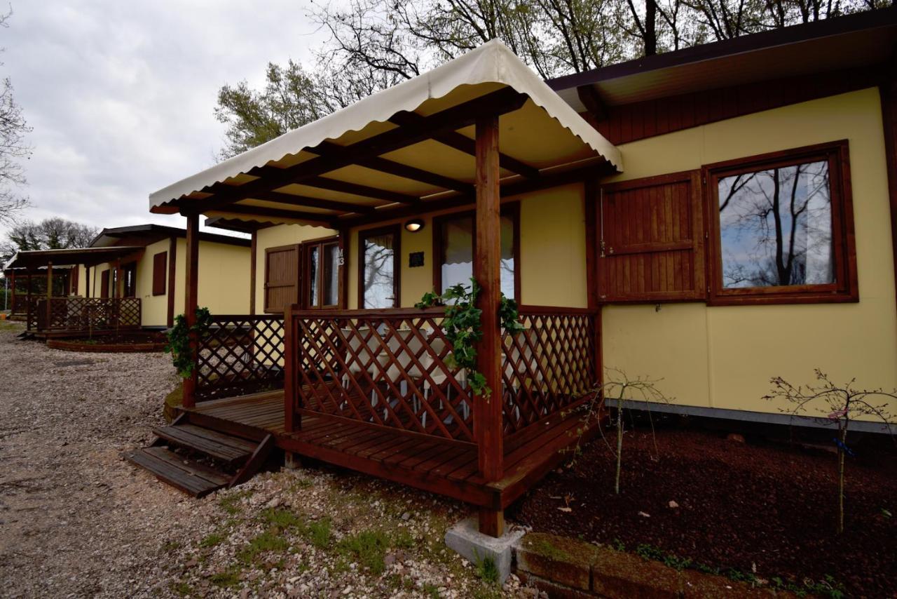Agriturismo B&B Corte Tonolli Valeggio sul Mincio Dış mekan fotoğraf