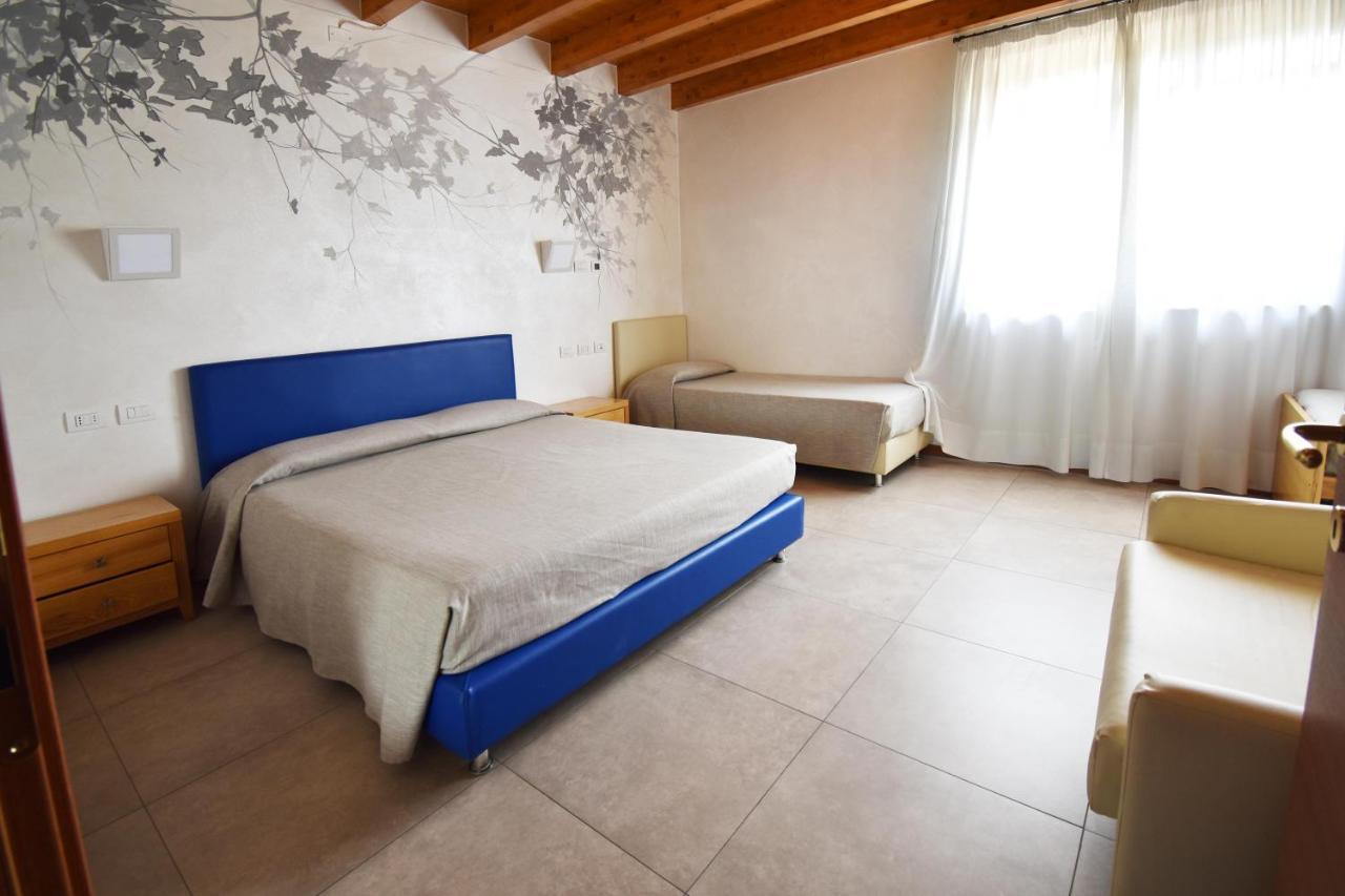 Agriturismo B&B Corte Tonolli Valeggio sul Mincio Dış mekan fotoğraf