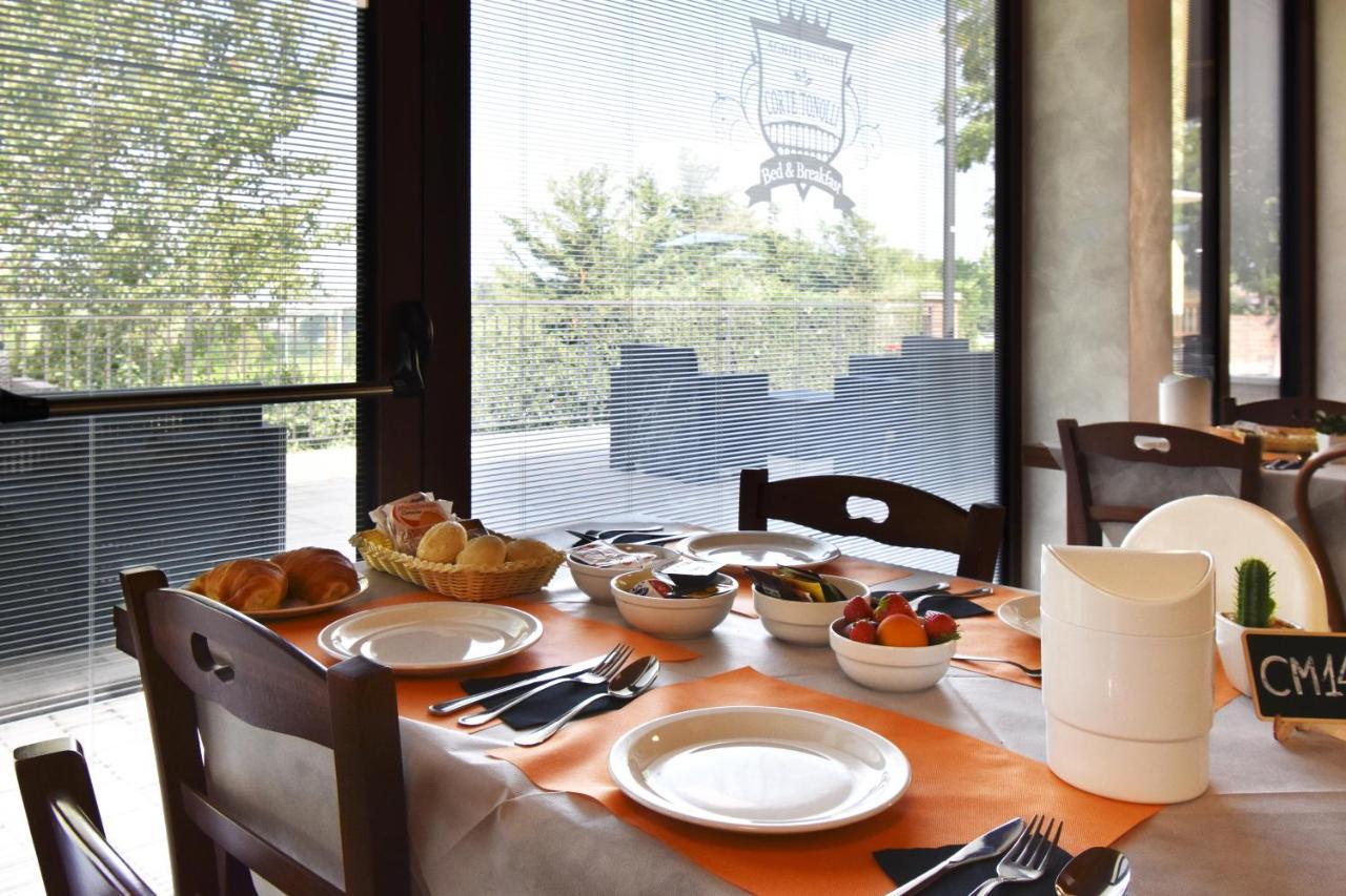 Agriturismo B&B Corte Tonolli Valeggio sul Mincio Dış mekan fotoğraf